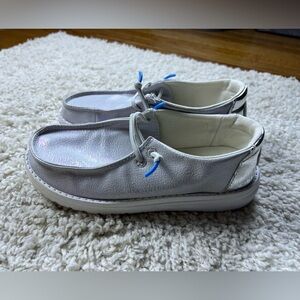 Kids Silver Size 3 Hey Dudes